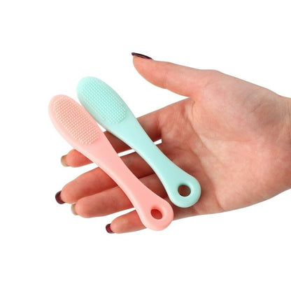 AILEXIM Silicone Face Scrubber Manual Facial Cleansing Brushes | Face Scrubber Cleanser Brush for Gently and Effectively Cleaning | Removing Blackheads and Massaging (Pack of 2)